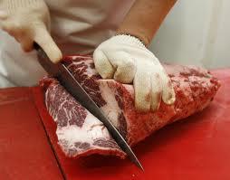 Jak przechowywać surowe mięso