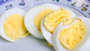 Jak ugotować jajka na twardo